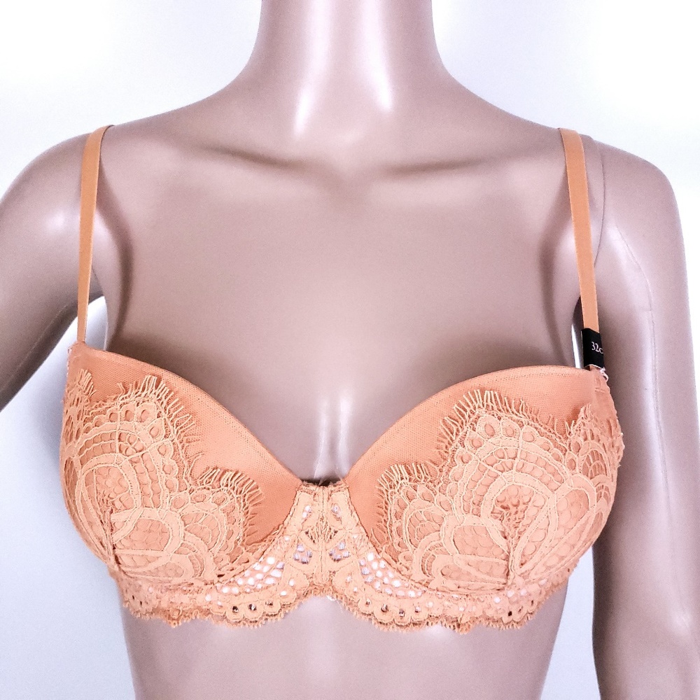 Victoria's Secret Women Lace Bra Size 32C - NWT